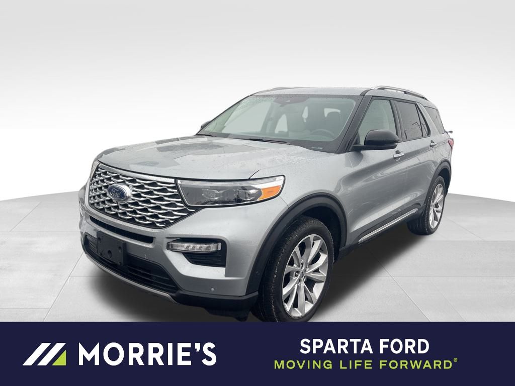 2023 Ford Explorer Platinum's photo