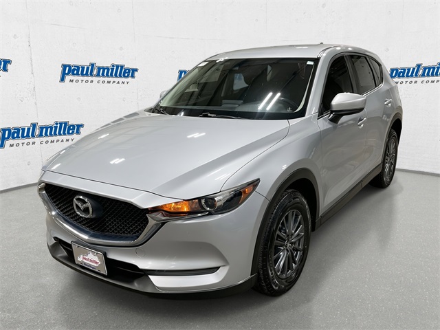 2019 Mazda CX-5 Sport's photo