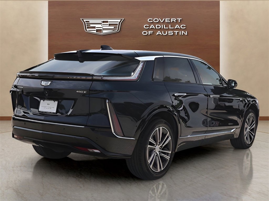2024 Cadillac Lyriq Luxury photo 4