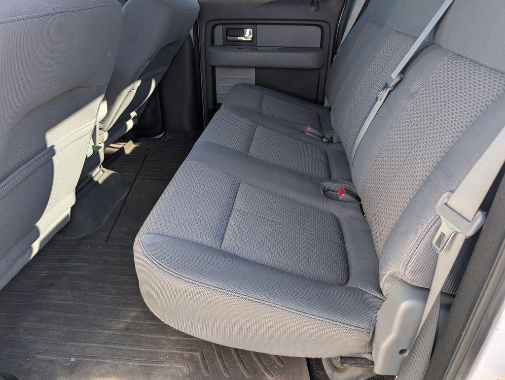 2012 Ford F-150 XLT photo 4