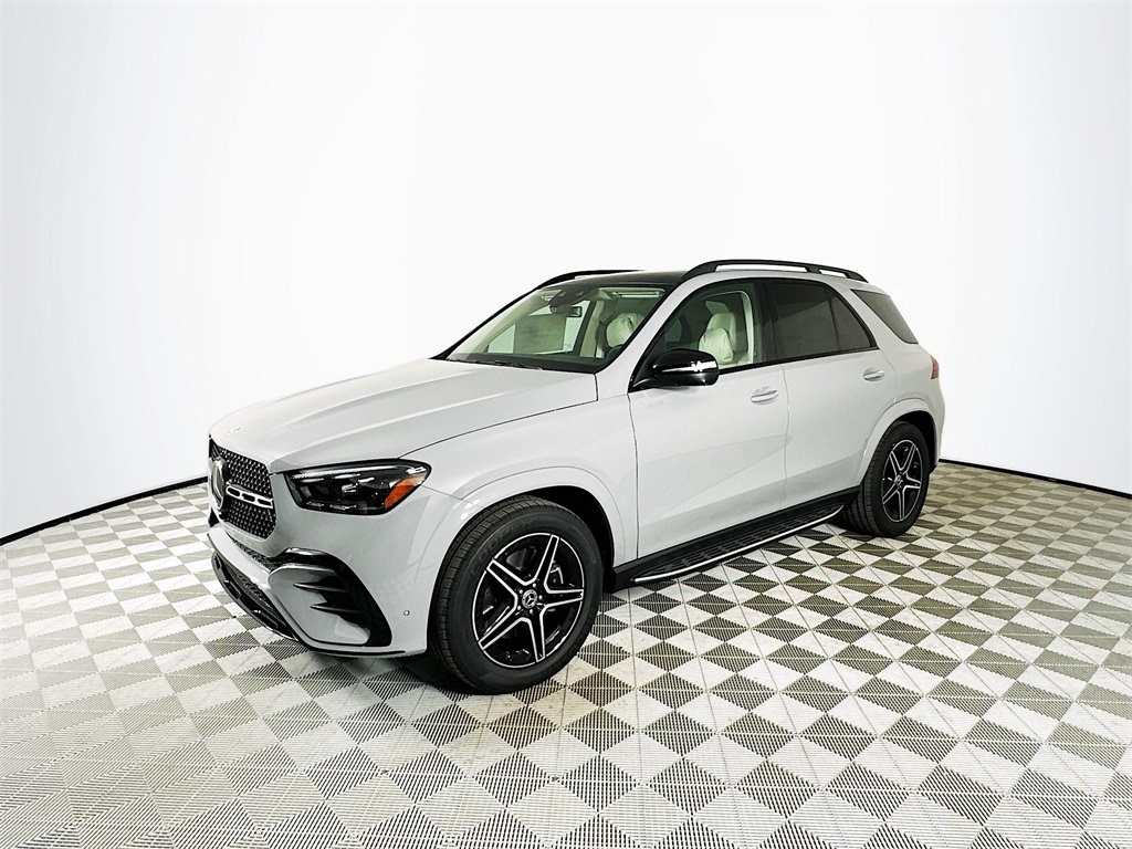 2026 Mercedes Benz GLE 450 4MATIC photo 3