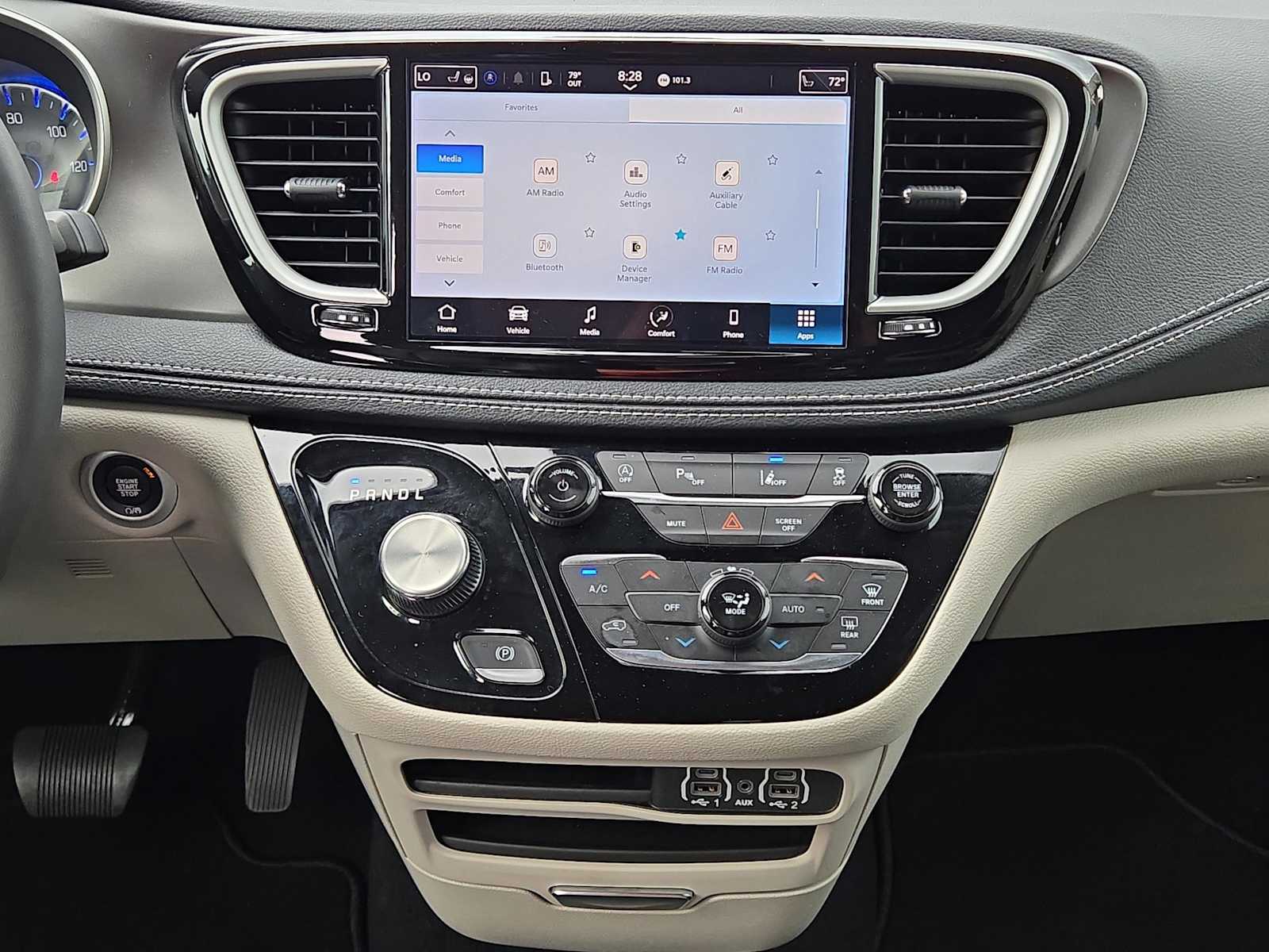2023 Chrysler Pacifica Touring L photo 39