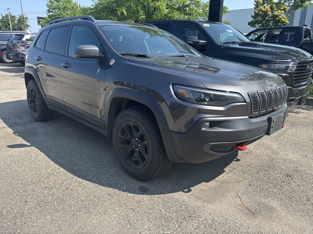 Used 2021 Granite Crystal Metallic Jeep Trailhawk image 1