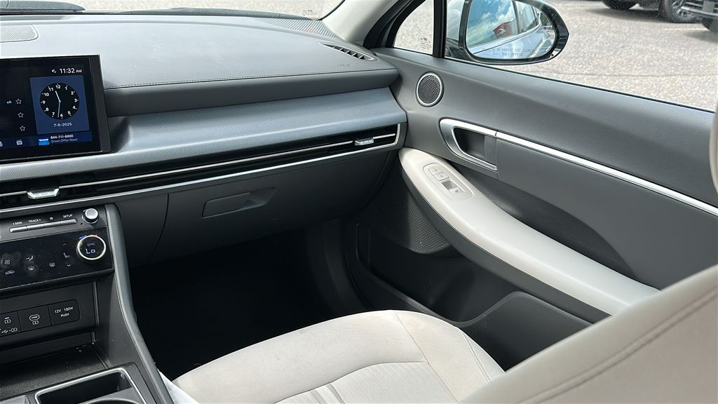 2024 Hyundai Sonata SEL photo 25