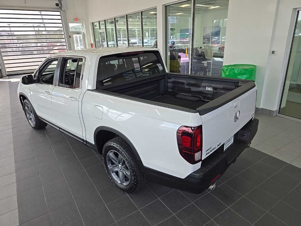 2023 Honda Ridgeline RTL photo 8