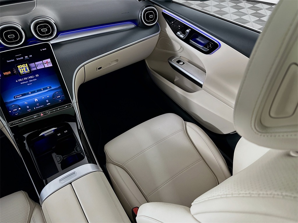 2025 Mercedes Benz C 300 4MATIC photo 23