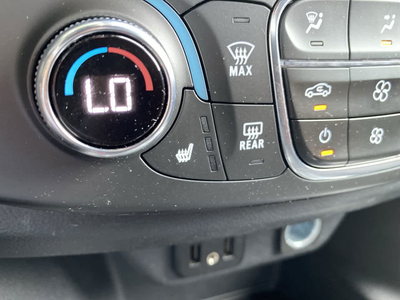 2023 Chevrolet Traverse Cloth photo 19