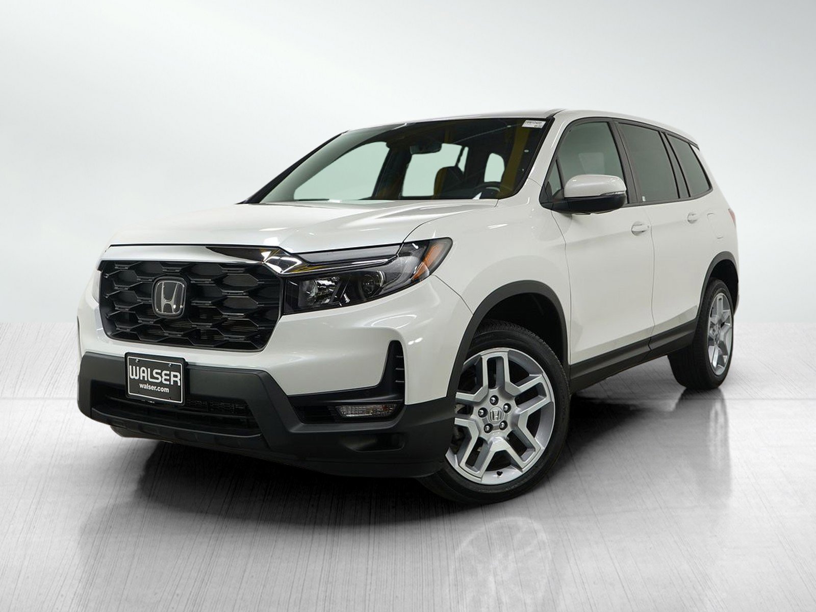 2024 Honda Passport EX-L's photo