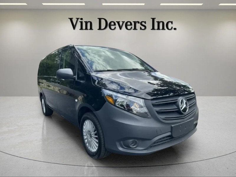 2023 Mercedes-Benz Metris Passenger Van Base