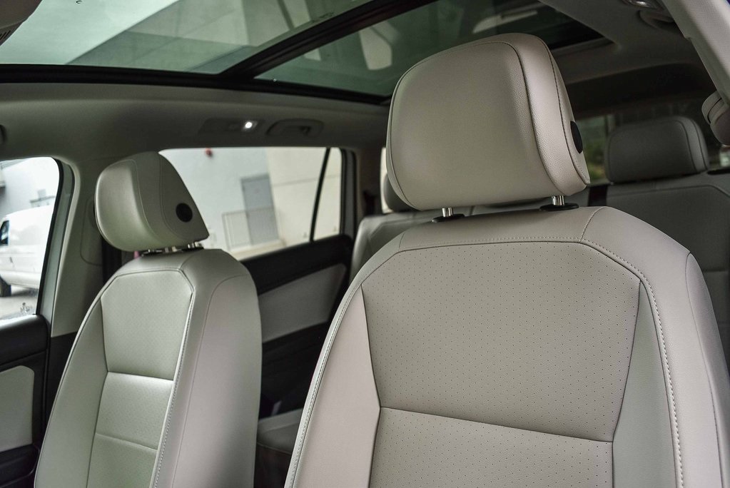 2021 Volkswagen Tiguan SE photo 21
