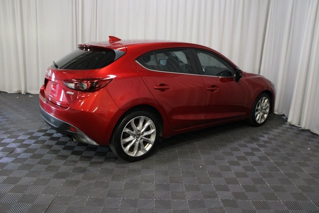 2016 Mazda Mazda3 Grand Touring photo 6
