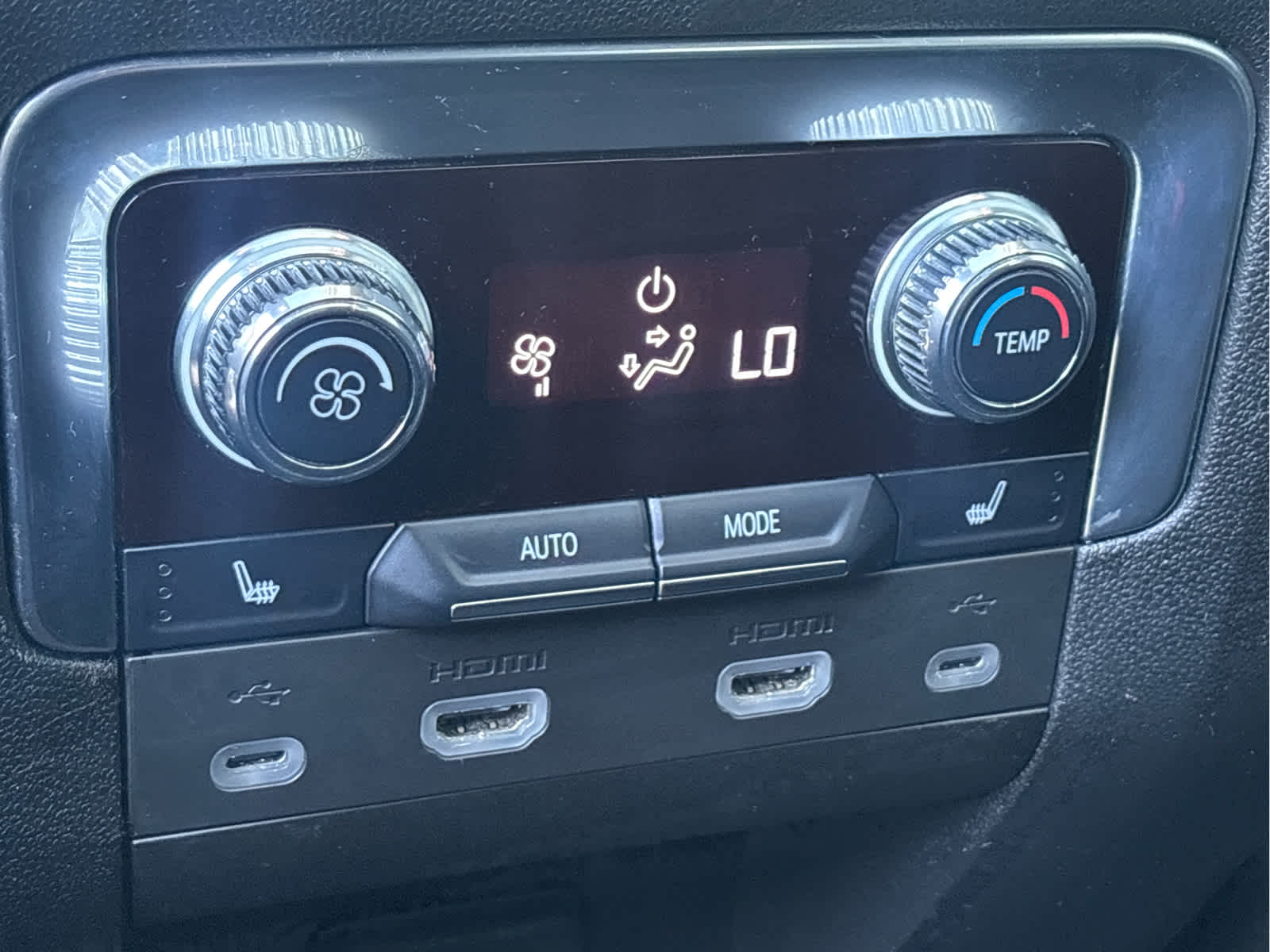 2021 Gmc Yukon Denali photo 17