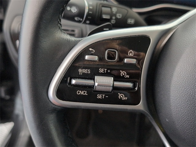 2022 Mercedes Benz GLC 300 photo 26