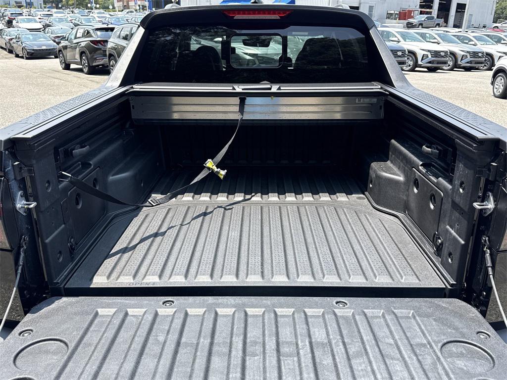 2026 Hyundai Santa Cruz Limited photo 4