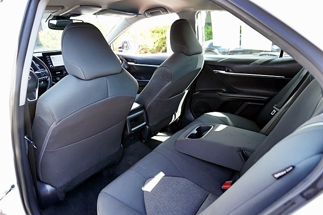2023 Toyota Camry LE photo 15
