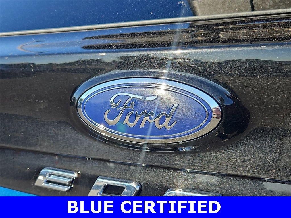 2023 Ford Edge Titanium photo 21