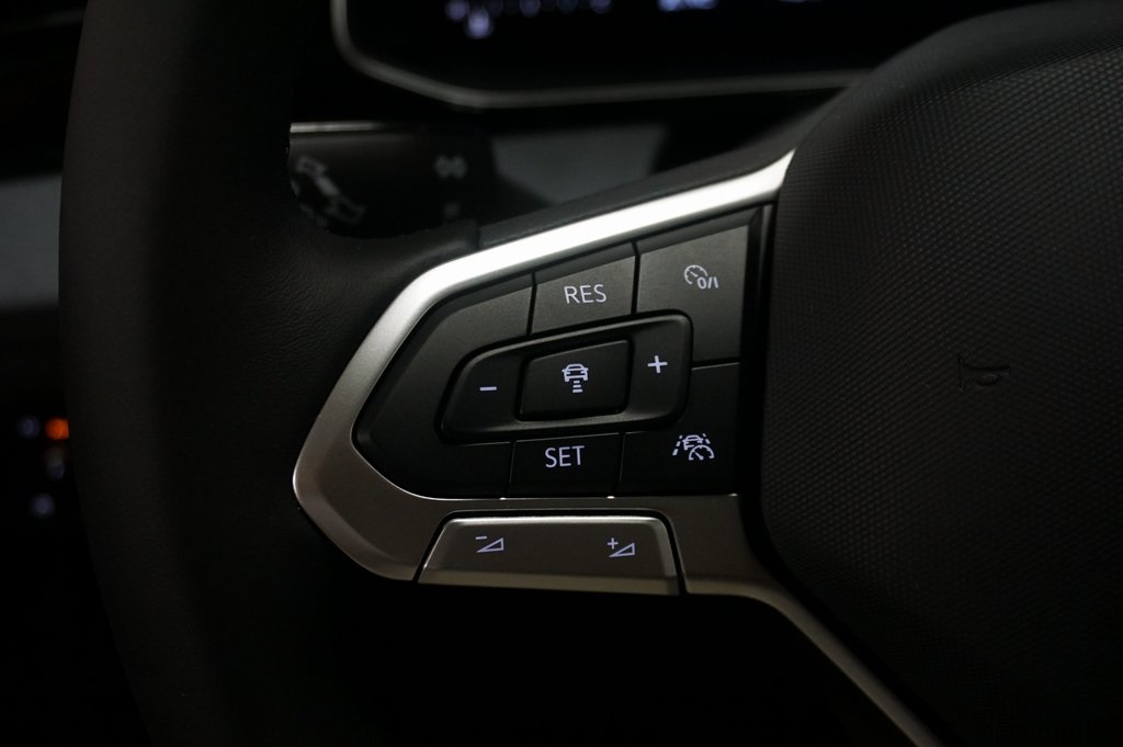 2025 Volkswagen Jetta 1.5T SE photo 18