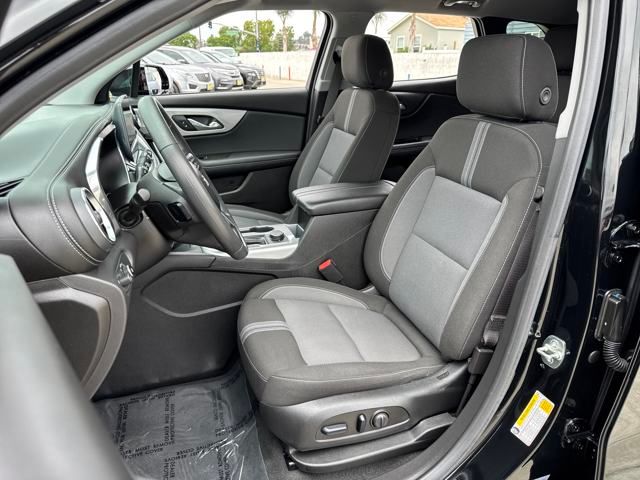 2023 Chevrolet Blazer 2LT photo 4