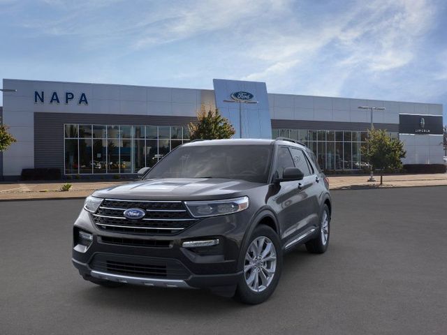 2024 Ford Explorer XLT photo 2