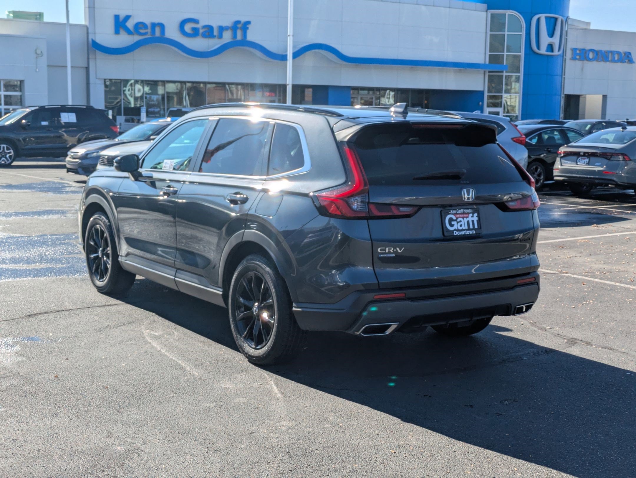 2024 Honda CR-V Hybrid Sport photo 2