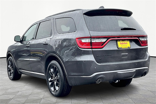 2025 Dodge Durango R/T Plus photo 3