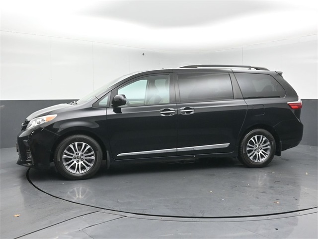 2018 TOYOTA SIENNA - Image 4