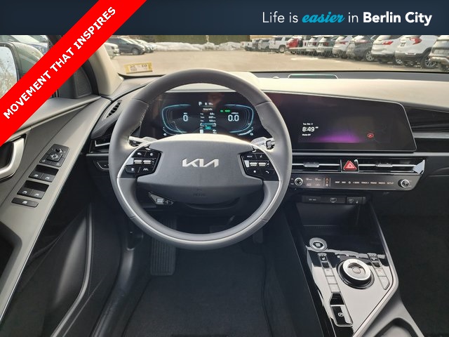 2025 Kia Niro Plug-In Hybrid EX photo 13