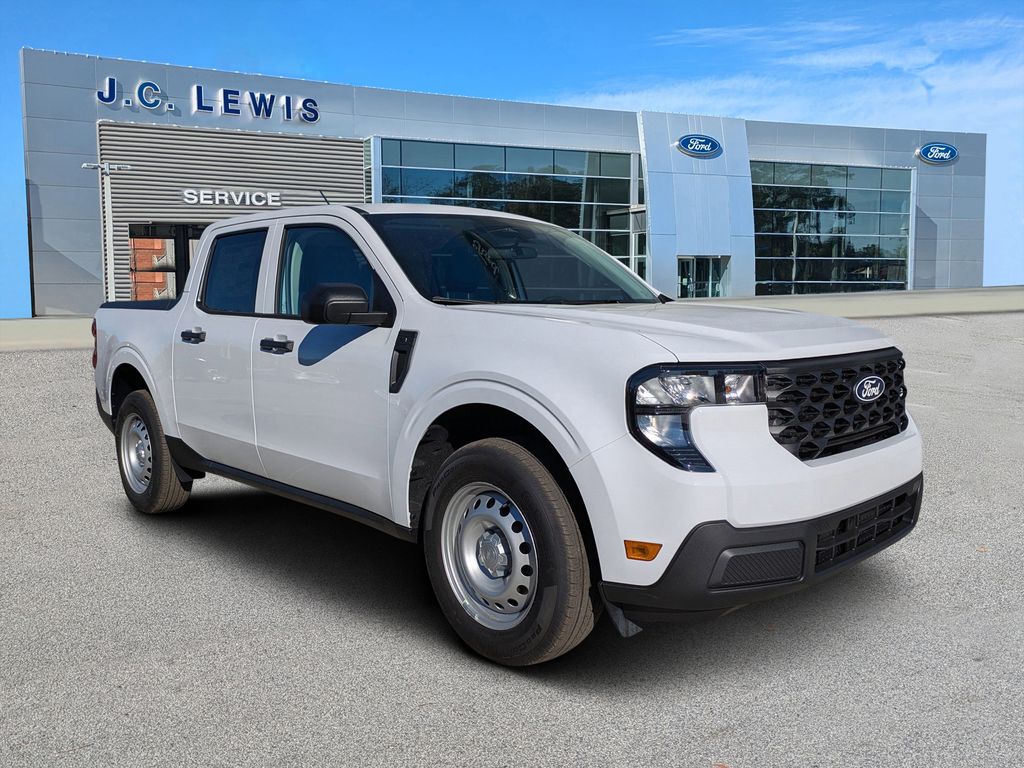 2025 Ford Maverick XL's photo