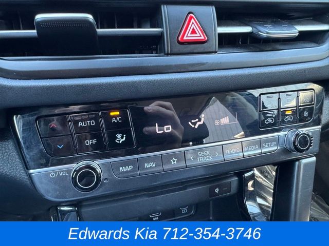 2024 Kia Seltos SX photo 29