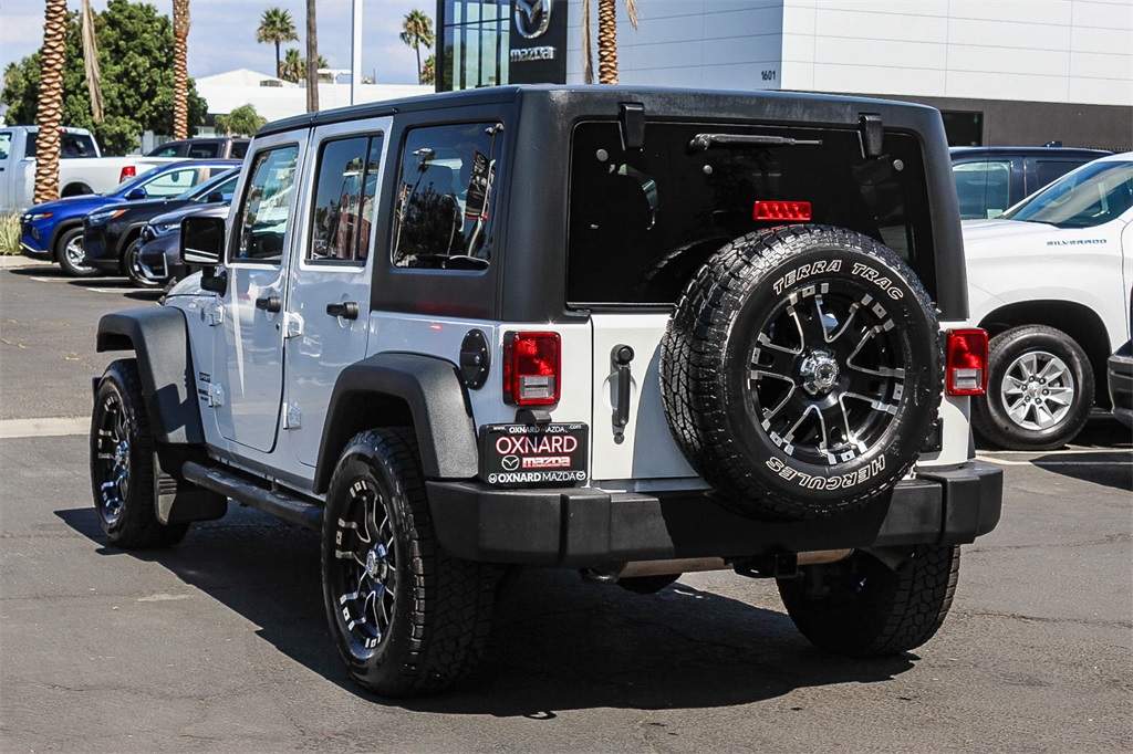 2016 Jeep Wrangler Unlimited Sport photo 3