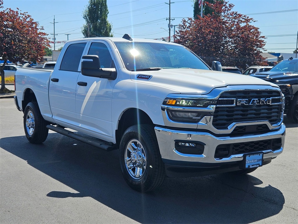 2025 Ram 2500 Tradesman photo 8