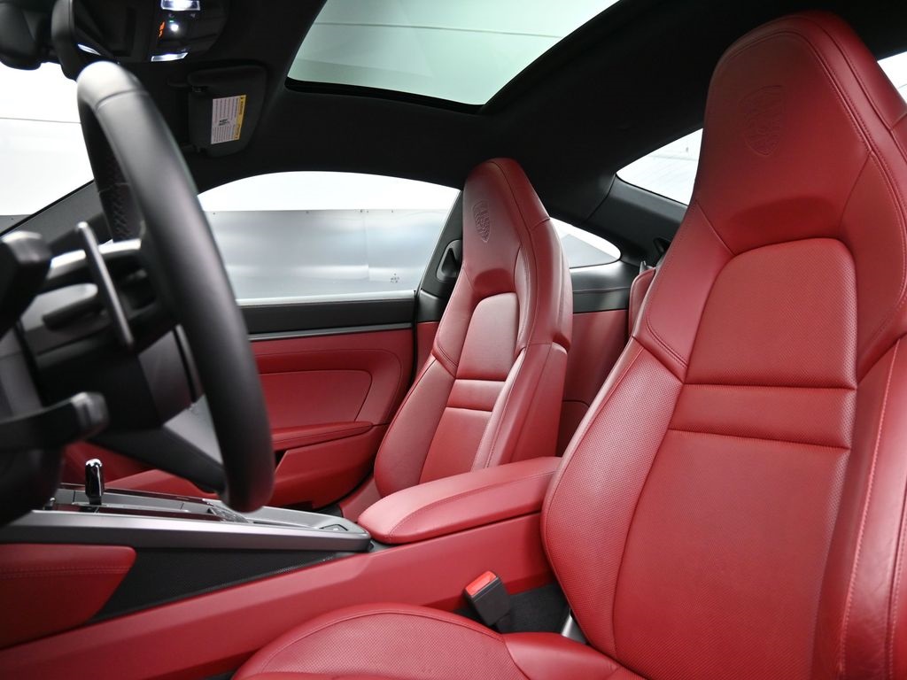 2020 Porsche 911 S photo 4