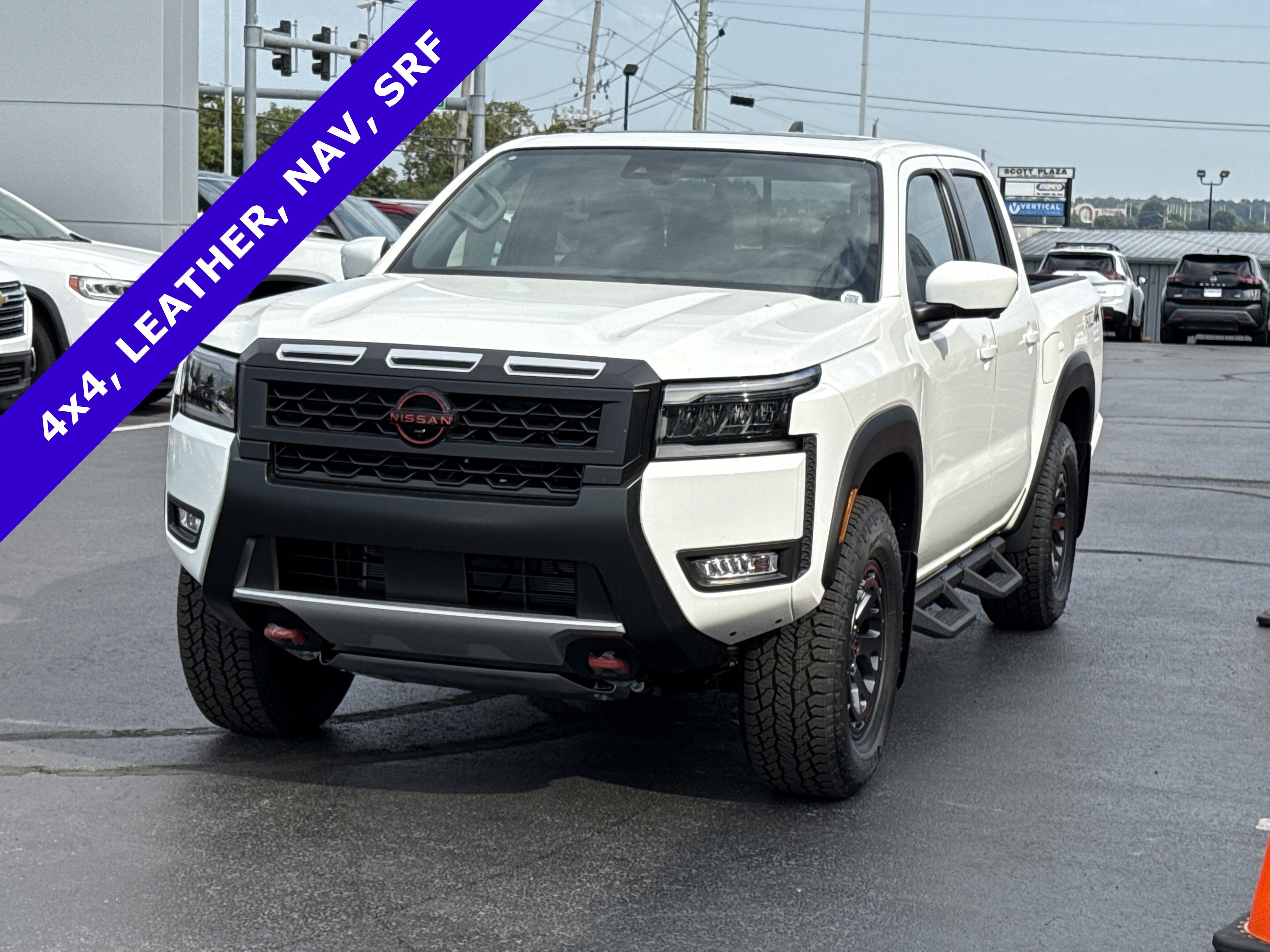 2026 Nissan Frontier Crew Cab PRO-4X photo 4
