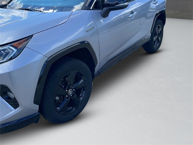 2019 Toyota RAV4 Hybrid XSE photo 44