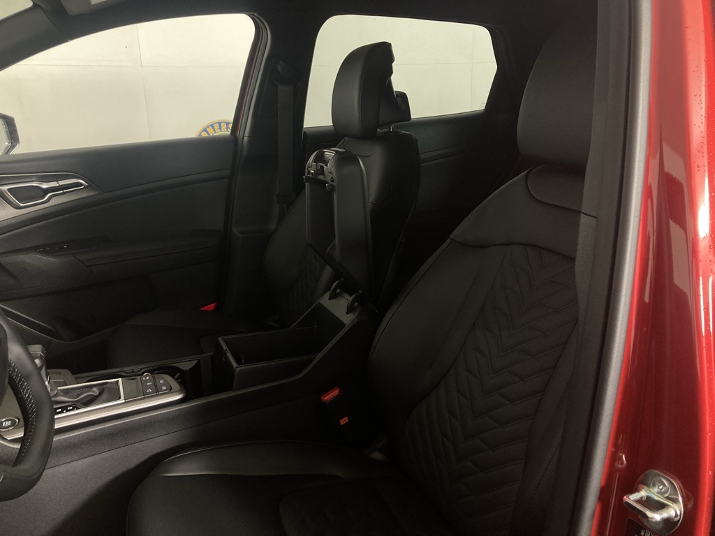 2026 Kia Sportage X-Line photo 4