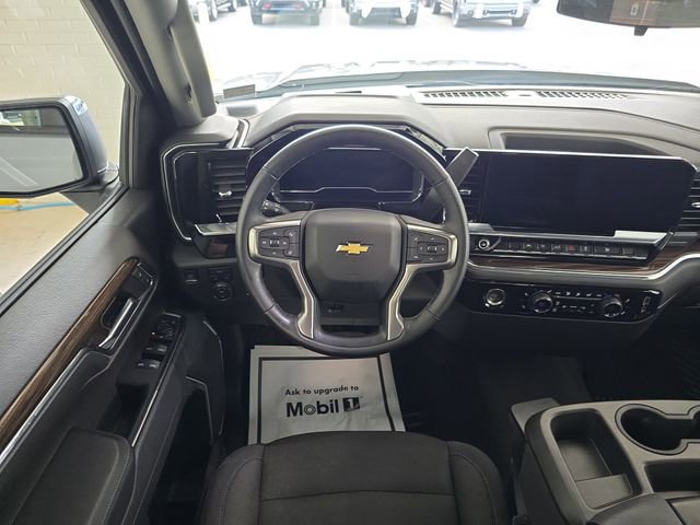 2023 Chevrolet Silverado 1500 LT photo 10