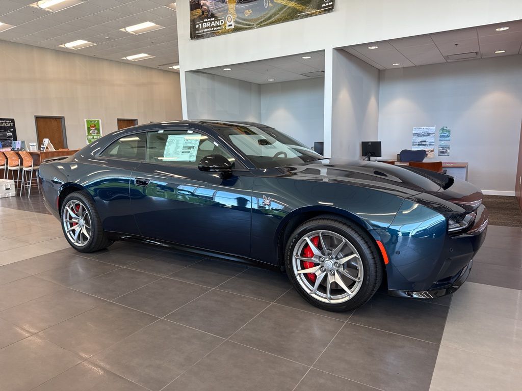 2026 Dodge Charger Daytona Scat Pack's photo