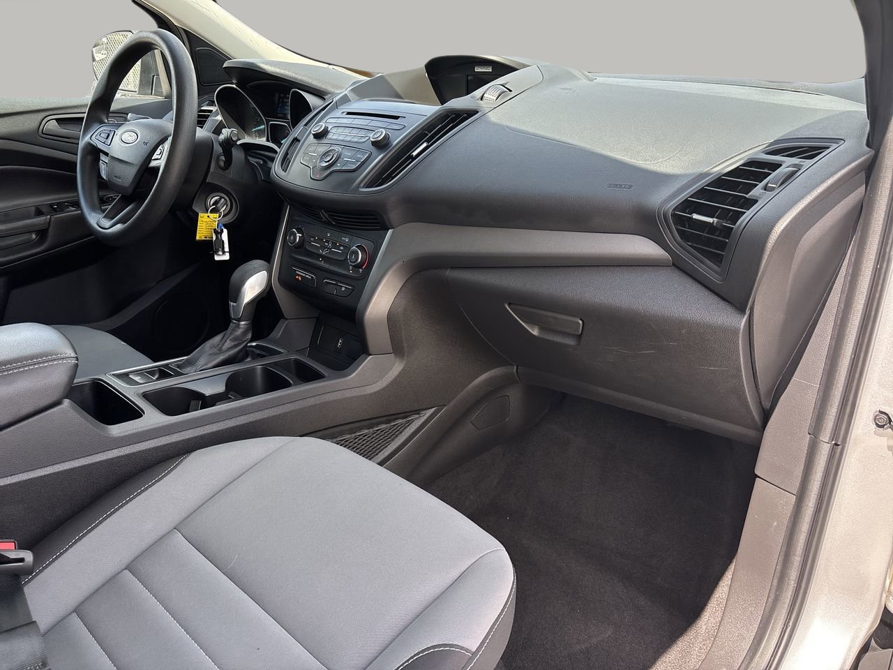 2017 Ford Escape S photo 11