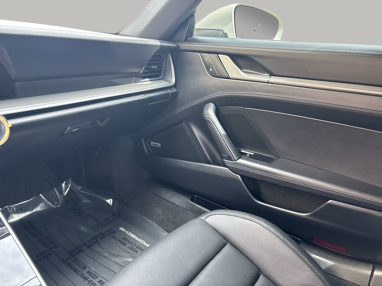 2022 Porsche 911 4 photo 15