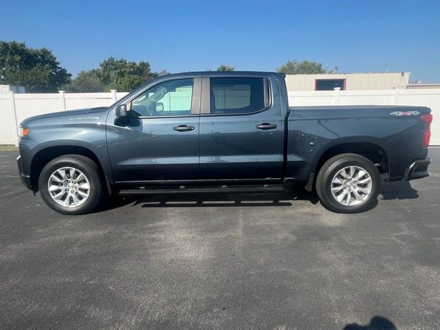 2021 Chevrolet Silverado 1500 Custom photo 2