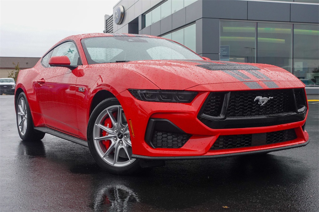 2025 Ford Mustang GT Premium's photo