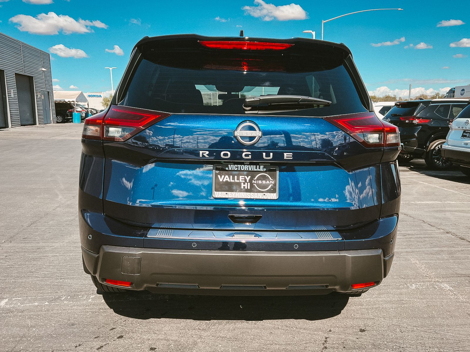 2026 Nissan Rogue SV photo 2