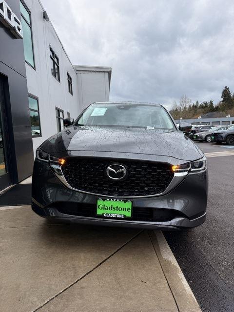 2025 Mazda CX-5 2.5 S Preferred photo 2