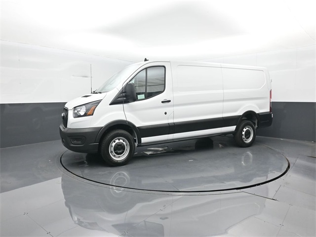 2025 Ford Transit Cargo Van photo 4