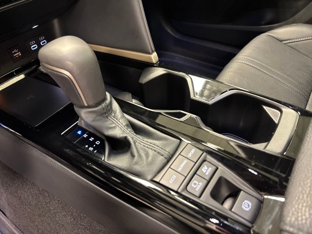 2025 Toyota Camry XSE photo 31
