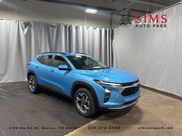 2025 Chevrolet Trax LT's photo