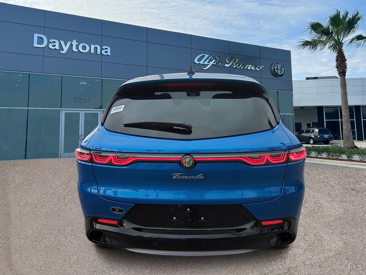 2024 Alfa Romeo Tonale Ti photo 4