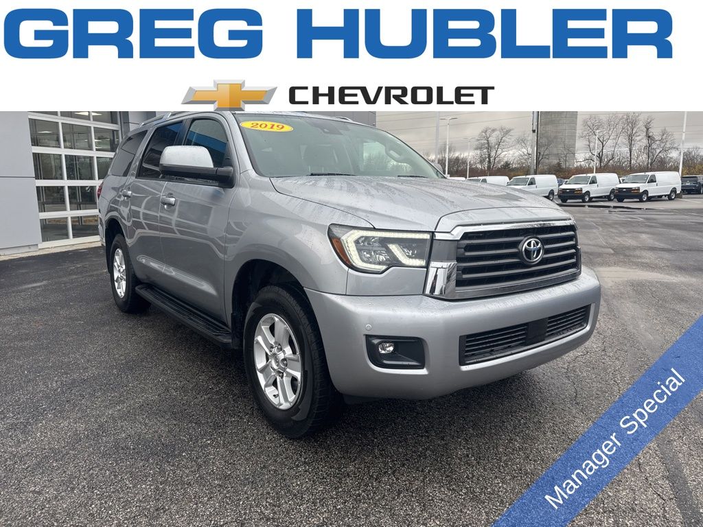 2019 Toyota Sequoia SR5's photo