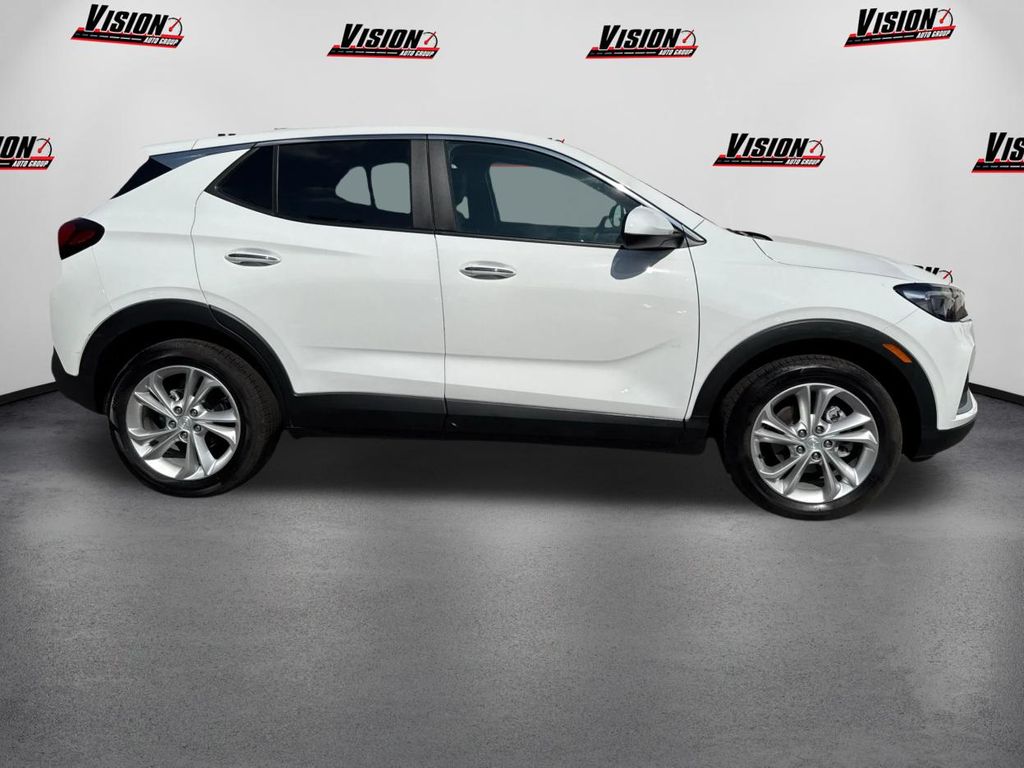 2023 Buick Encore GX Preferred photo 4