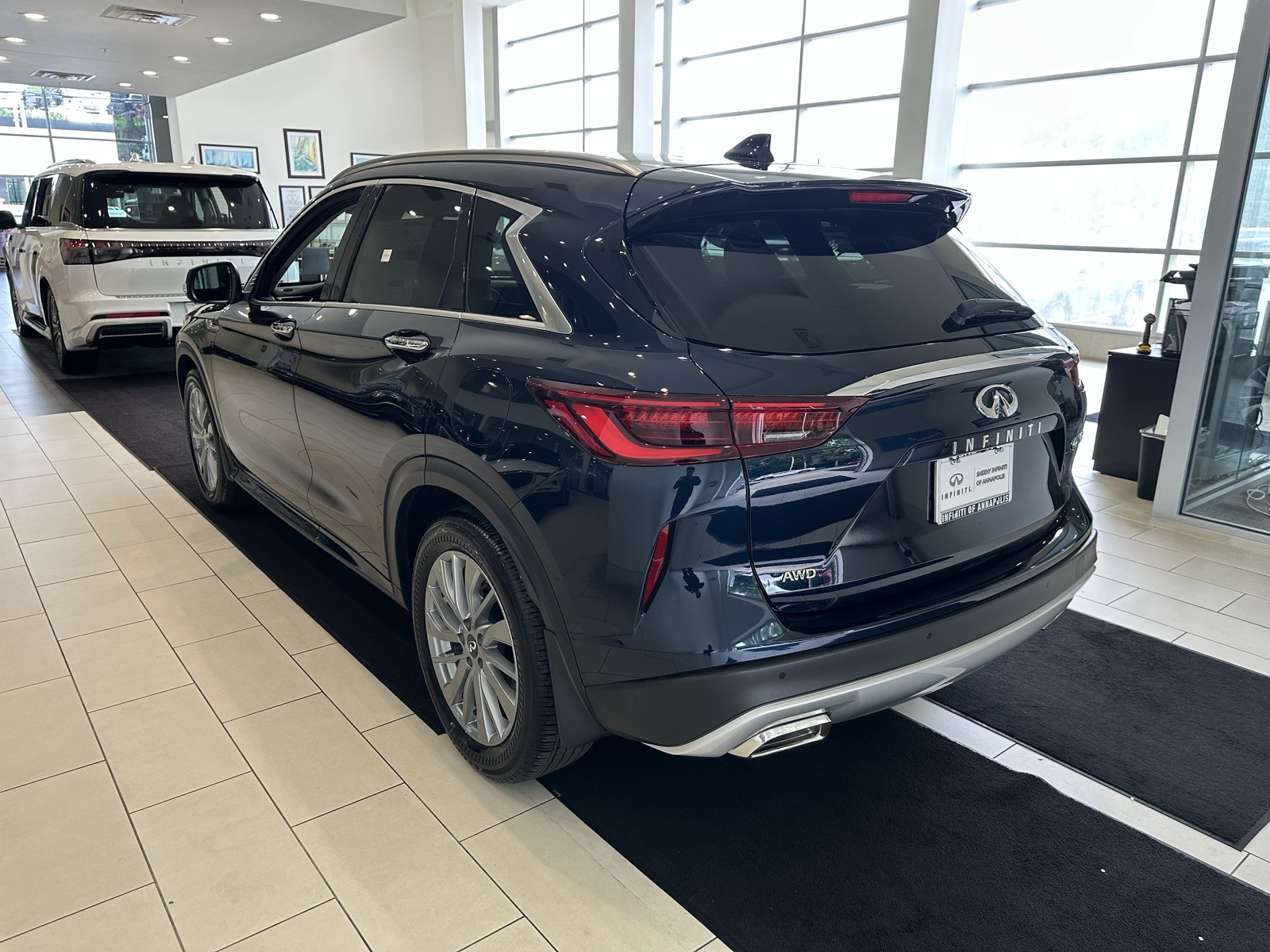 2025 Infiniti QX50 Luxe AWD photo 5
